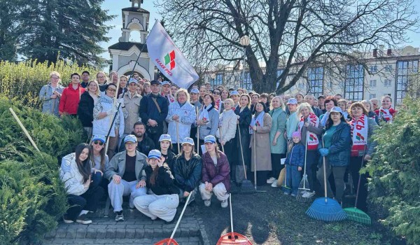 Участие в акции «Белая Русь» - украшает Беларусь